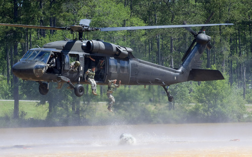 militaryandweapons:  100511-D-2269R-005 by JHTNS-DMA on Flickr. 