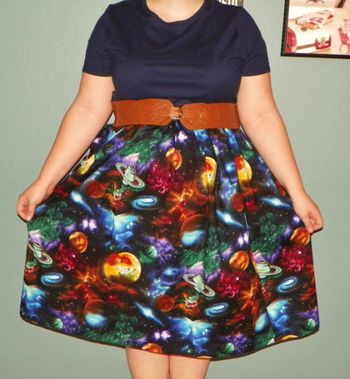 boltong:  (via Outer Space Plus Size Knee Length Skirt 2X 3X by AliButtonsJewelry) wow i really want