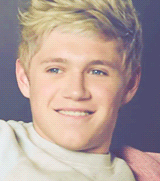 glossyma:  Niall being extremely pretty without even trying 