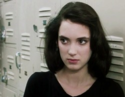 Ugh Winona Ryder why are you so beautiful