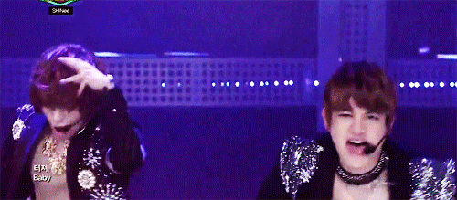 kagayakimasu:  355/888 gifs of Taemin. 