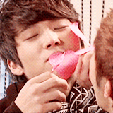 jiyeol:  INFINITE’s couple game~ (≧∇≦)/yadong vs myungyeol vs woogyu; sungjong