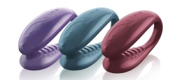 findingmeafter40:  mishnunaluna:  on-her-knees-to-please:  love—loveisaverb:  Wevibe 3! The sex toy that couples can use together. It even has a remote to control it.   Walked around Brooklyn with one of these in today. What can I say? ‘Twas a busy