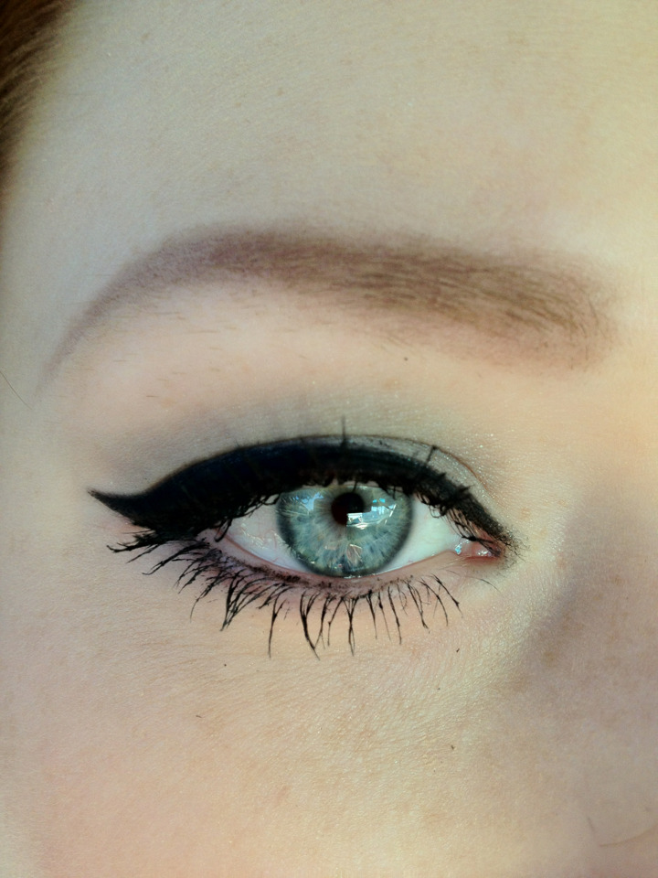 aman-duh:  Straight from my phone. I love my eye color. 