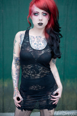 1nk-is-my-kink:  themightyshep:  Her style, tattoos and hair makes her god damn amazing  Megan Massacre