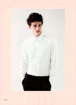 fahrenheithommes:  Simon Nessman | Ph: Billy