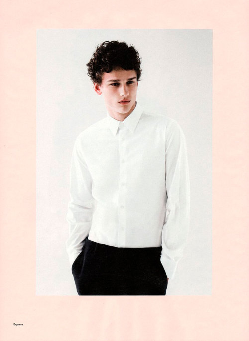 XXX fahrenheithommes:  Simon Nessman | Ph: Billy photo