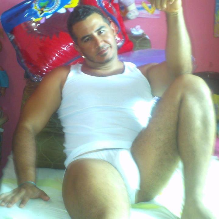 insidebearspants:  He’ll be gentle 