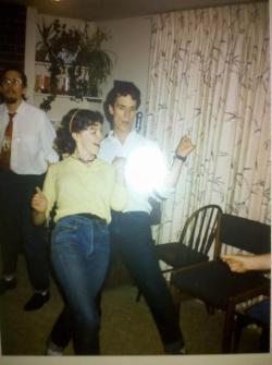 cssdy:  “Found out Bill Nye used to go to my mom’s parties in the 80’s” 