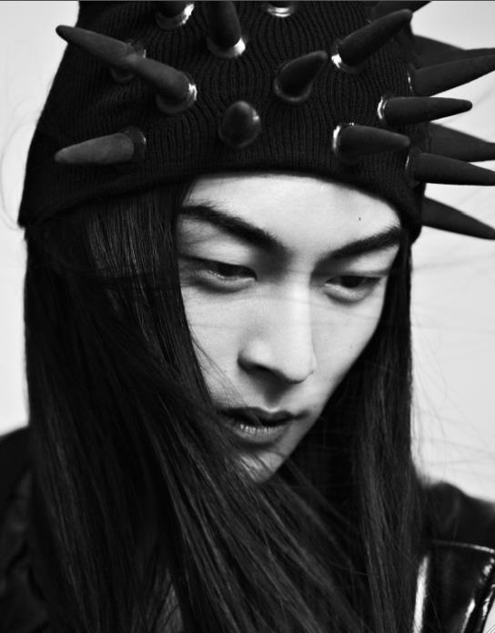 katalepsja:  David Chiang[#2]Photography: Sarah PiantadosiStyling: Nova DandoMake-up: