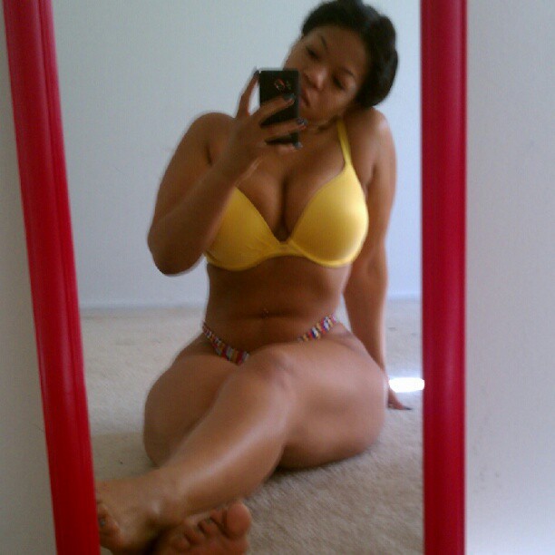 jazziedad:  allthickwomen:  Jordana Reo   She Soft&amp;Baad…….