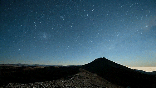abyssolarise:  Mi cielo chileno v_v @Cerro paranal  