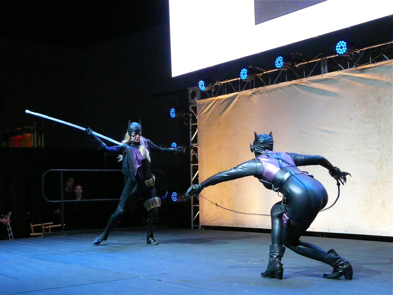 hands-in-the-air:  Stan Lee’s Comikaze Expo 2012 - DC Comics cosplay gallery 