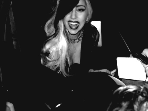 LITTLE MONSTER HELP
