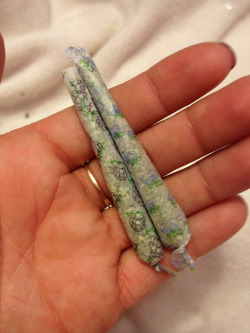 missviolet420:  Yummm joints!!