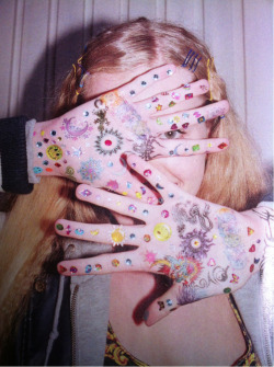 wild-soulchiild:  so 90s 