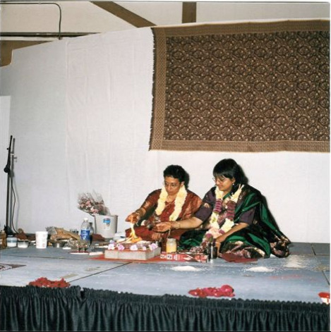 flawlessescape:  Jab We Met: A Hindu-Lesbian Wedding (Part 1) Mala Nagarajan and Vega Subramaniam ar