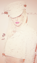 movingcolors:   Lady Gaga + Colors: White 