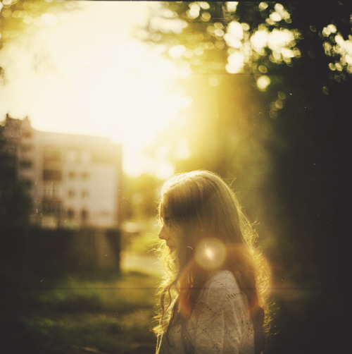 adistantecho:  untitled by yasya_fögelgardt on Flickr.