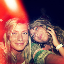 the-butterflies-and-hurricanes:  I miss her so much :( “dear” Swiss, I hate you! 