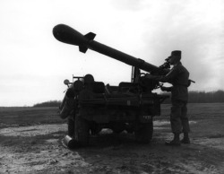 machinesofwarandpeace:  Davey Crockett Tactical Nuke Smallest US nuke ever produced. Operators had to dig a slit trench before firing, as they were within the blast radius of the device. 