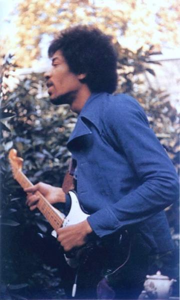 tekena:  The Last Photos Of Jimi Hendrix, Sept 17th, 1970
