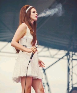 sexponents:  lana my queen