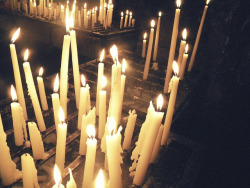 almostlikeadream:  Candles by GrantVernon on Flickr. 