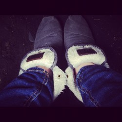 Brought out the #botas #TOMS  (Taken with