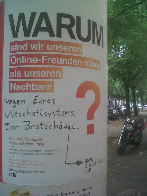 hauptstadtmaerchen:  http://www.notesofberlin.com/ - sollte man sich mal  reinziehen! 