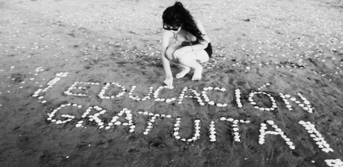 feel-so-closse:  reblog por la educacionnnnnnn csmre <3 