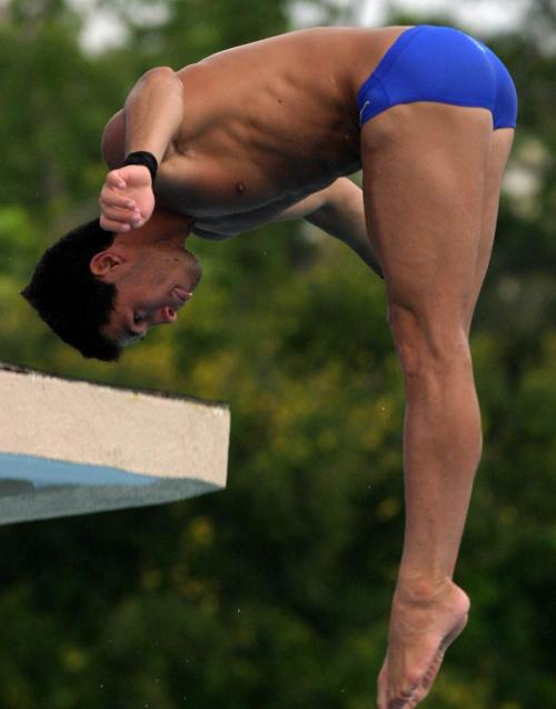 ozwombat:  Cassius Duran 