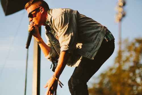 Macklemore
Ben Haggerty, better known by his stage name Macklemore (Mack-le-more), is an American musician. Macklemore works with Ryan Lewis (producer), Andrew Joslyn (violin), Owour Arunga (trumpet), Zach Fleury (drums, guitar, bass), and Noah...