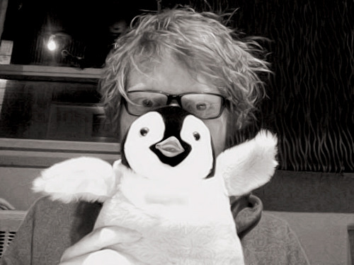 shadowcounters:  @edsheeran: the penguin loves you too 