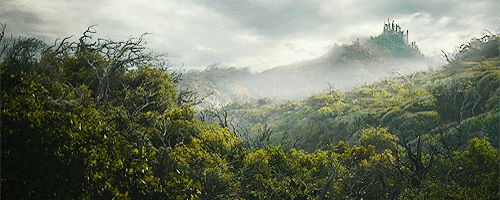 pointyearedelvishprinceling:Beautiful scenery from The Hobbit trailer.