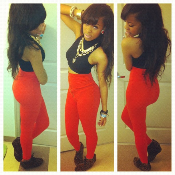 hellyeahprettygirlss:  instagram: @saderiaaa 