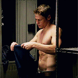 dailytvd:  I watch for the plot. 