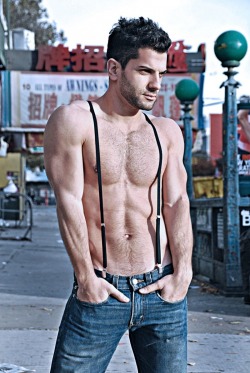 amanthing:  Visit amanthing Hunk Edition Blog