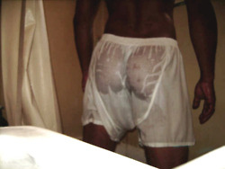 sexiboyz:  Sexi azz 