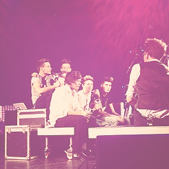 dailyonedirection:  The boys rehearsing for the iTunes Festival 