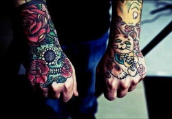 letliveintheend:  band/tattoo blog †