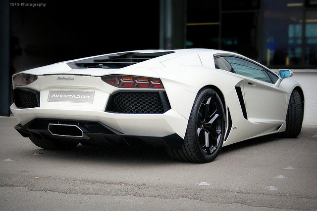 aguysmind:  Aventador 