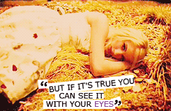 Avril and Paramore Photos ✰