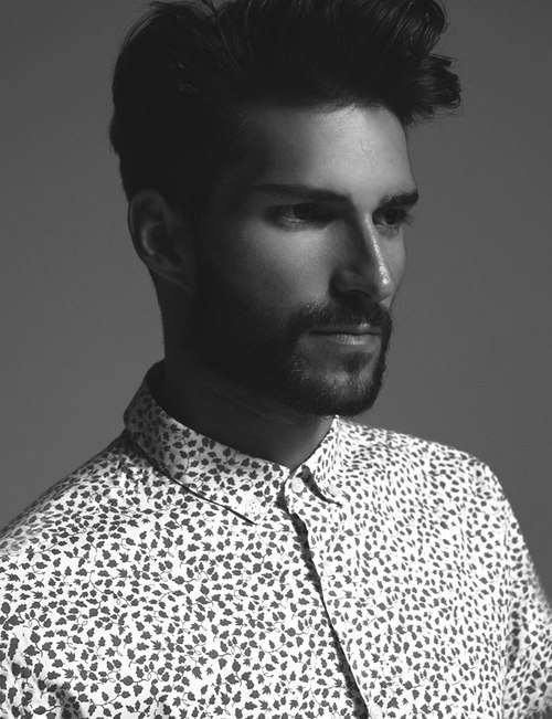 THE FASHION GUY
