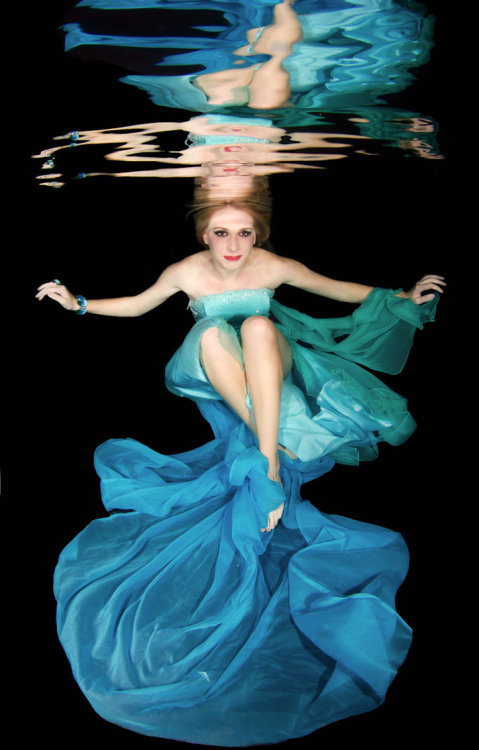 guillher: Underwater modelsby Leighd
