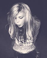 aintborntipycal-blog:  HAPPY 30th BIRTHDAY BILLIE!  