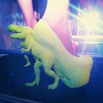 shutt3rs:  iconicmonsters:  you dont have to be a girl to appreciate these! so awesome!
