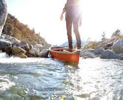 infinite-mountains:  nativeofthenorthpole:  and under your willow they laid me down      “But he’s not wearing a life jacket.”- the canoe instructor within me whispered.