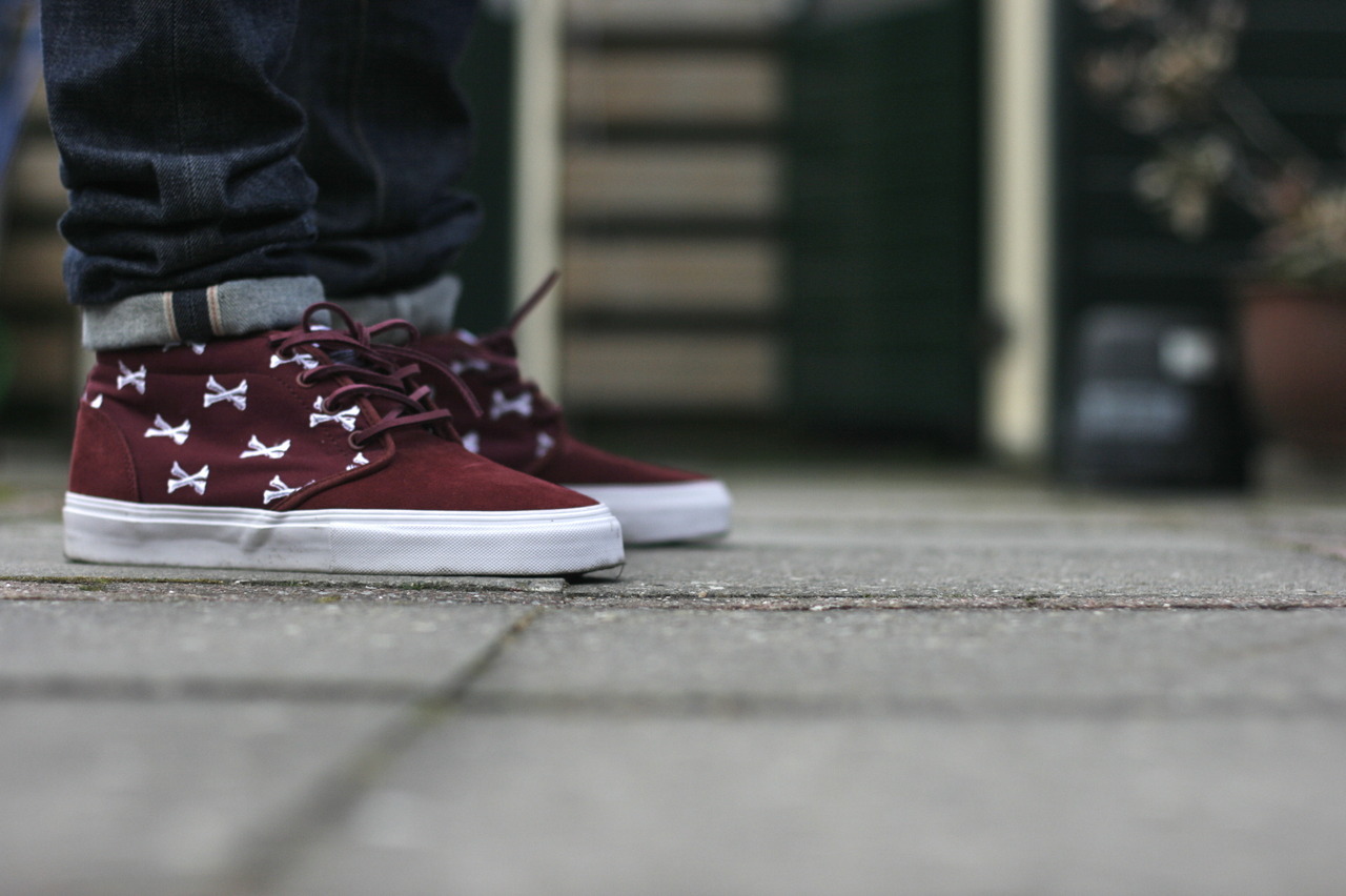 vans x wtaps burgundy