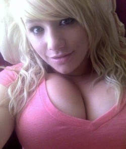 smashtheflash:  Another great amateur selfshot